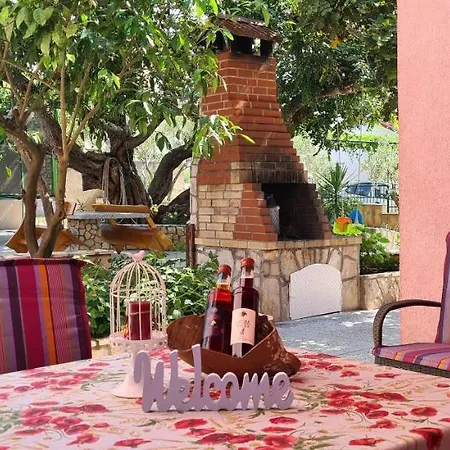 Ena Διαμέρισμα Vrboska